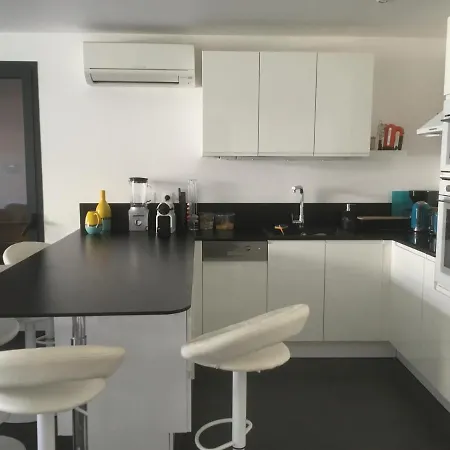Apartment Sympa,moderne Et Fonctionnel *